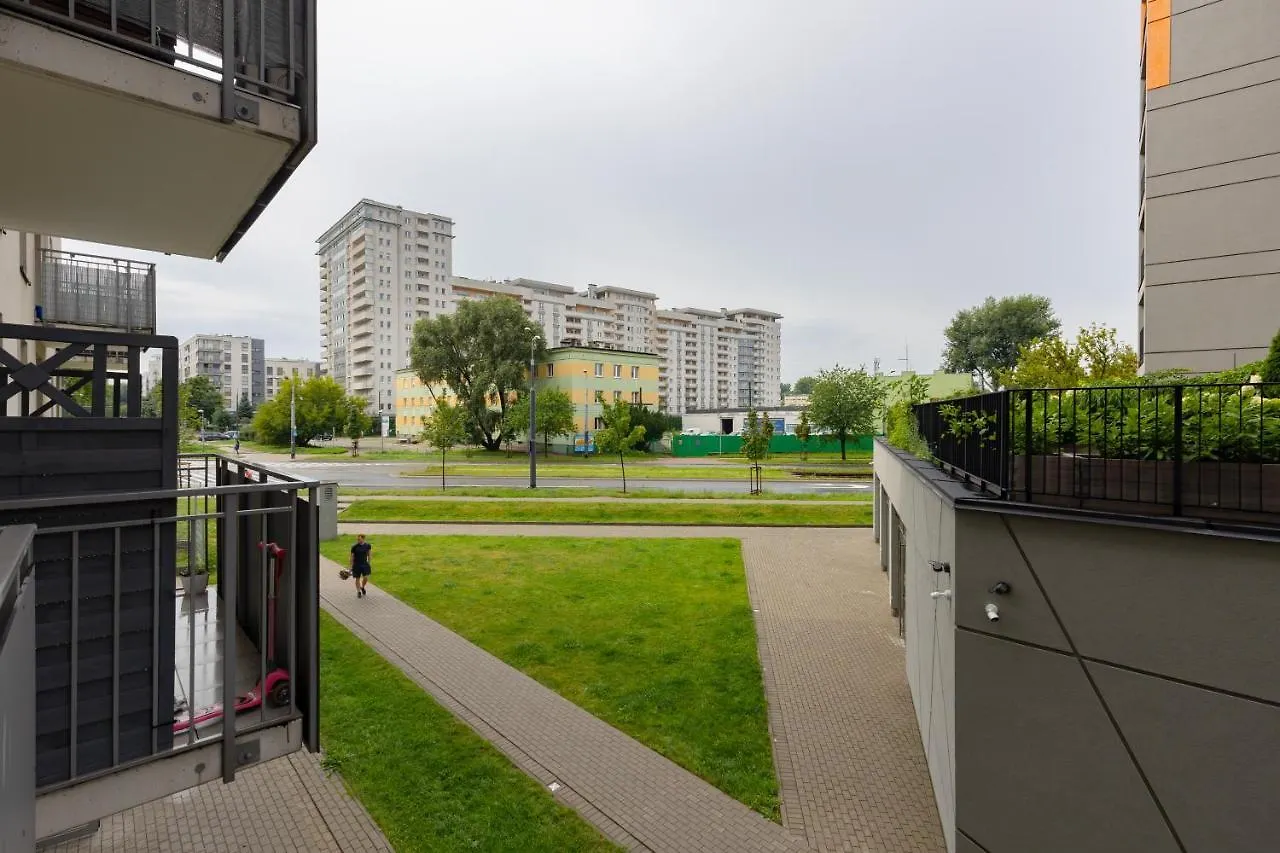 Warszawa Wawrzyszewska Apartment by Renters Polska